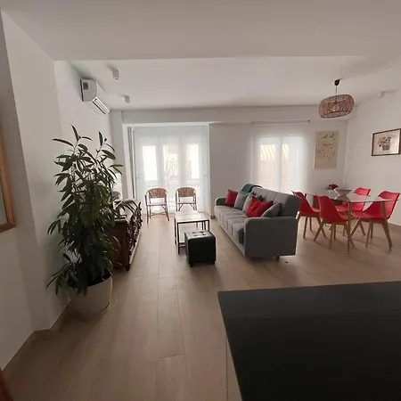 Apartment Precioso Con Patio Granada