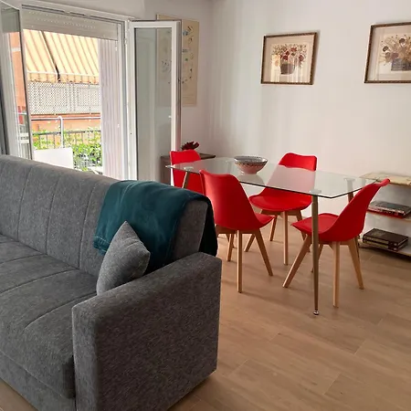 Apartment Precioso Con Patio Granada