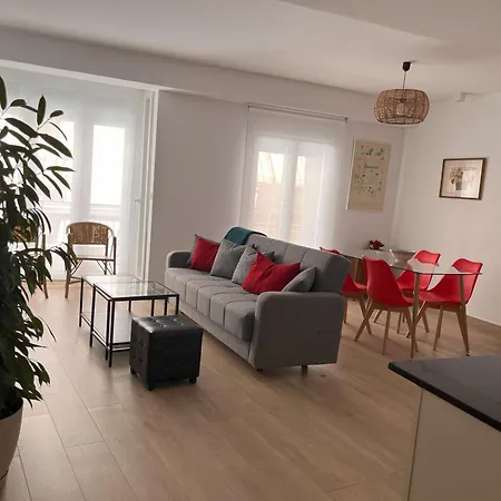 Precioso Con Patio Apartment Granada